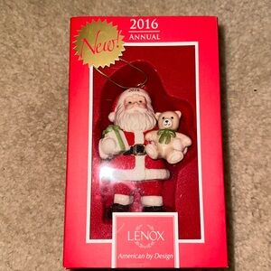 2016 Lenox Santa and bear ornament